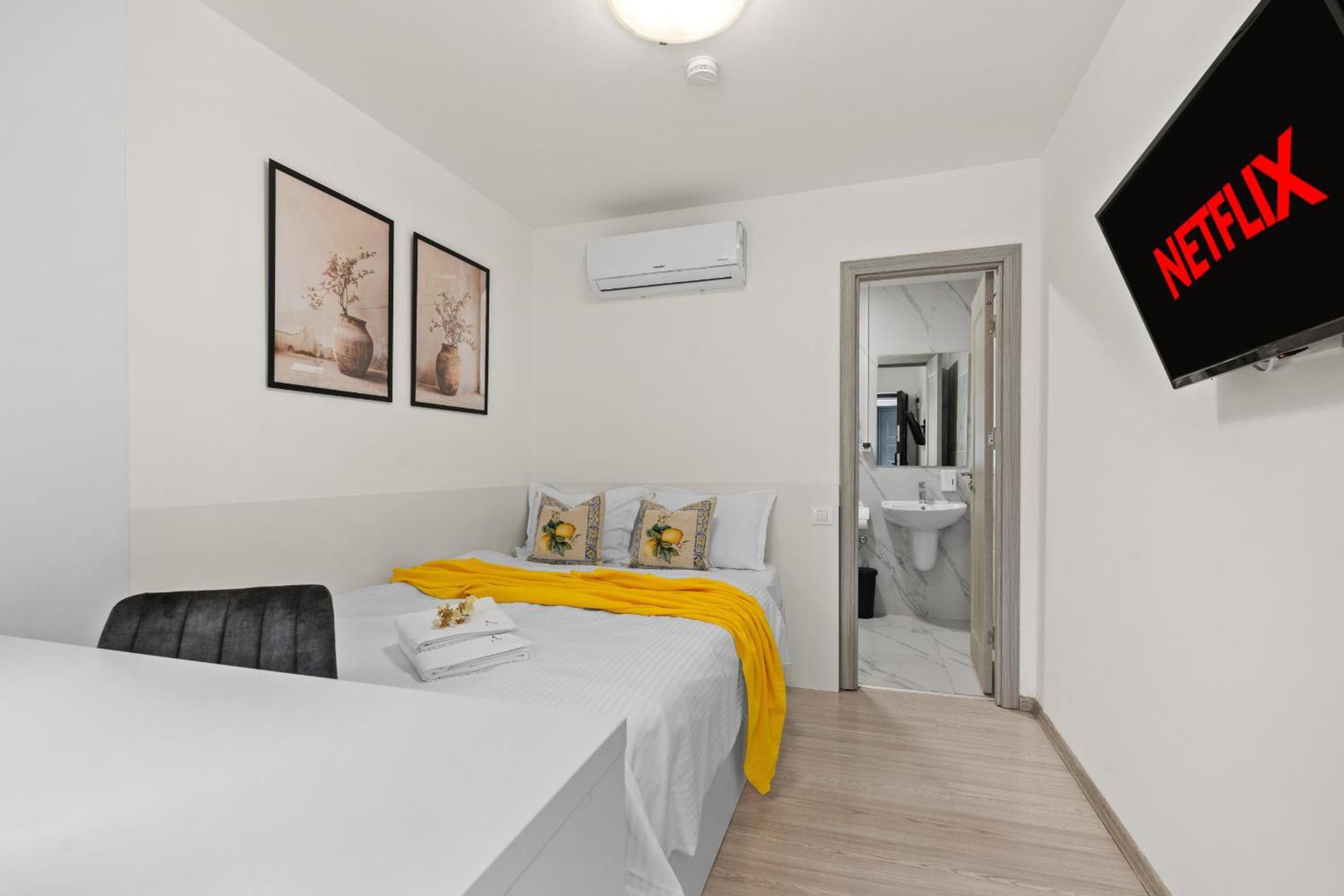 Apartment Little *