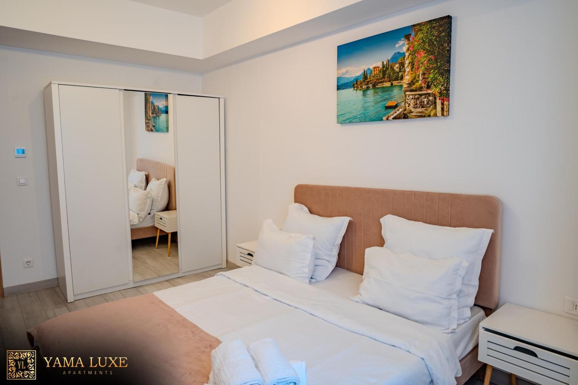 Yamaluxe - Pink & Gold With Many Facilities Apartment *