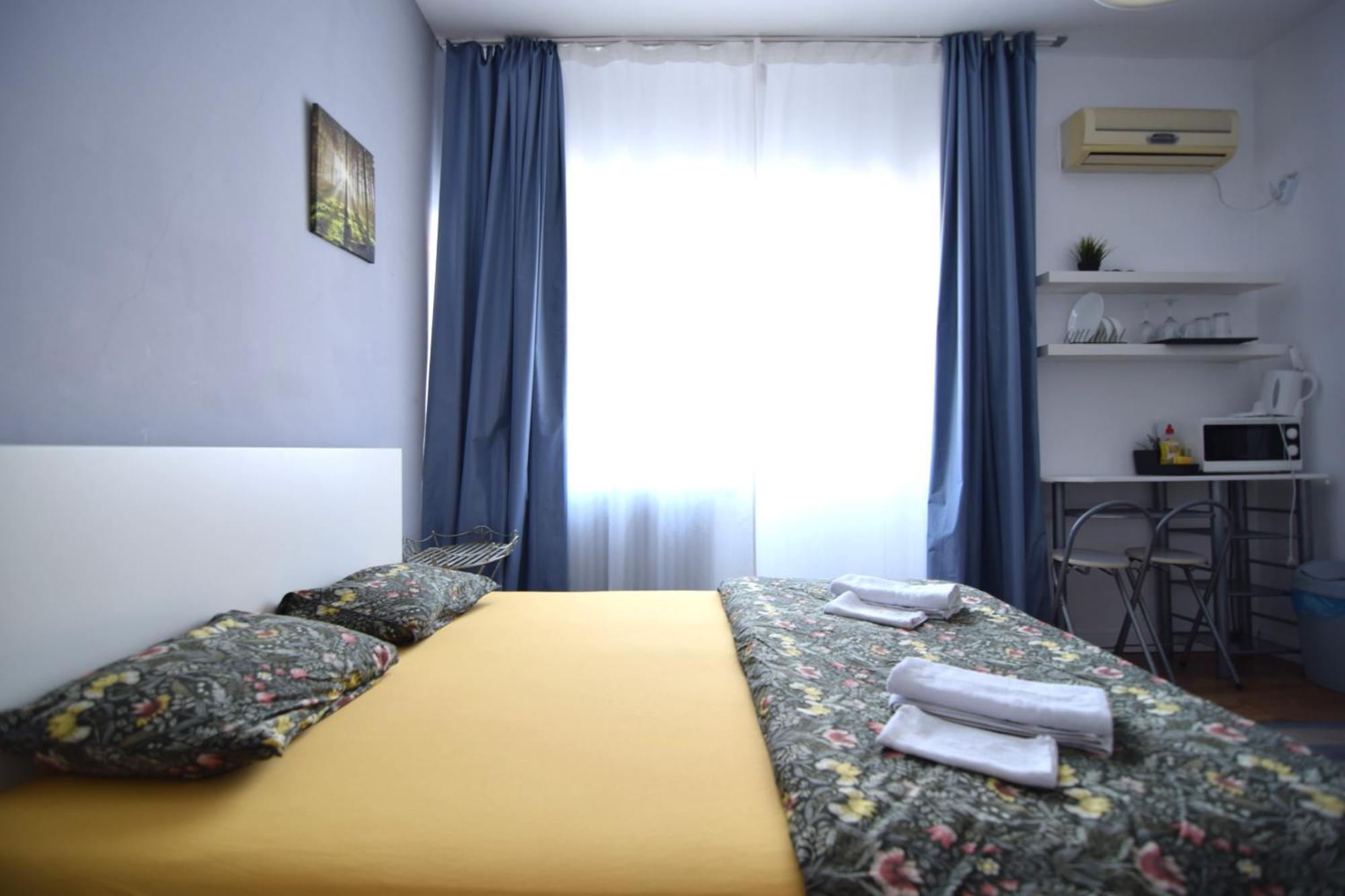 Piata Rosetti * Bucareste