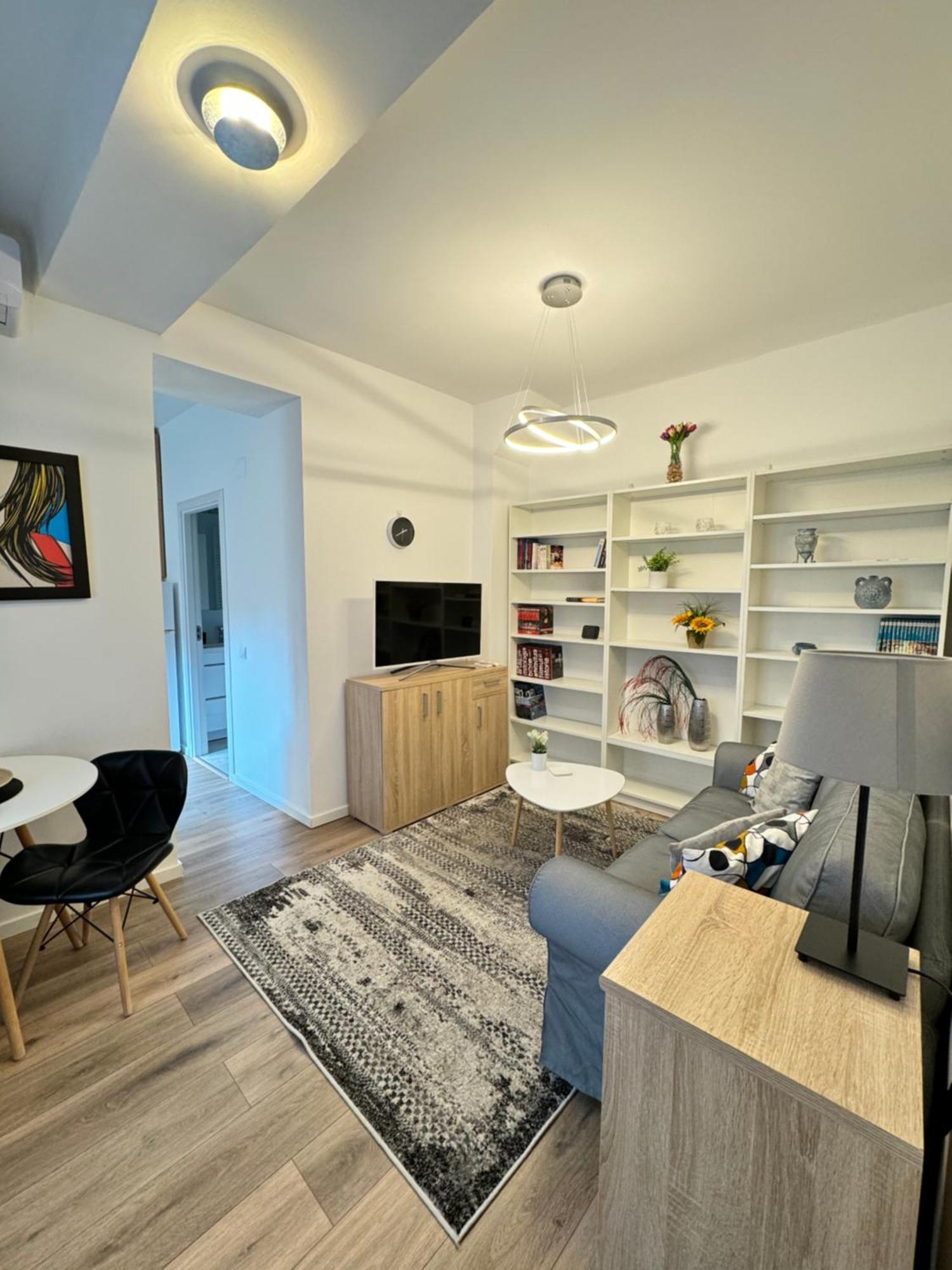 Hot Spot - - Sanador Victoriei