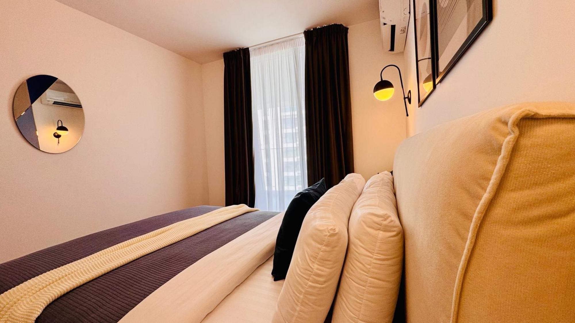 Exclusive 1br In One Cotroceni * Bucharest
