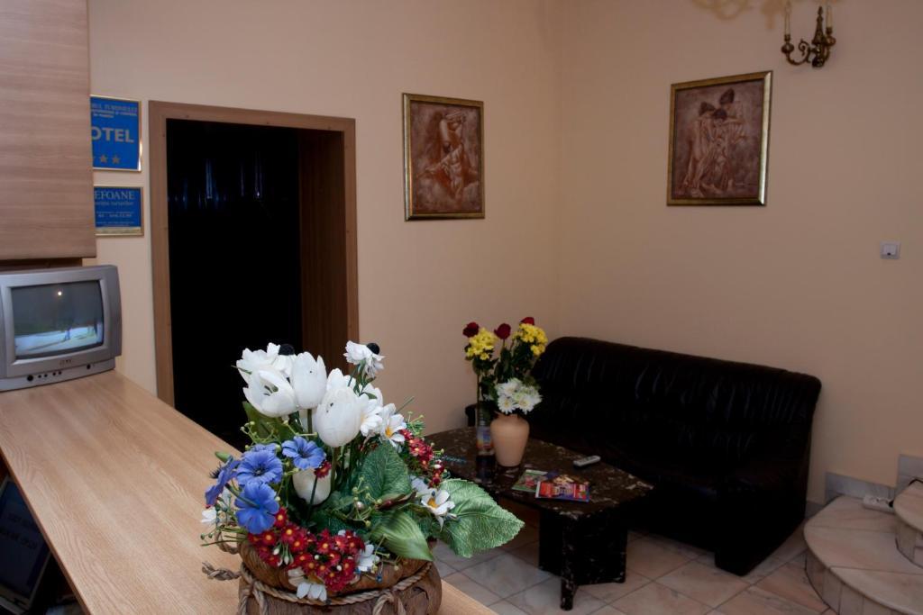 Helios Hotel 3*