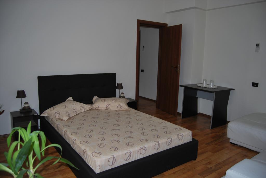 Apartment Casa Mendeleev Bucharest