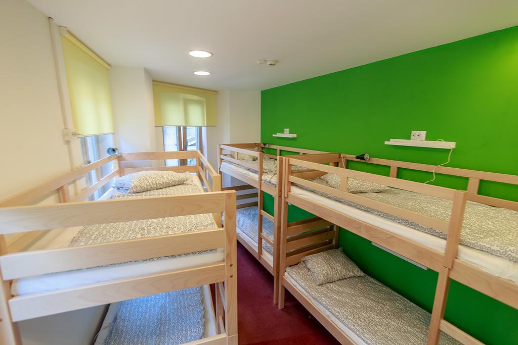 Pura Vida Sky Bar & Hostel Bucharest