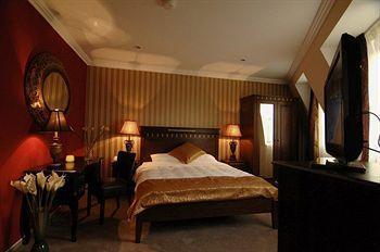 Boutique Monaco 4*