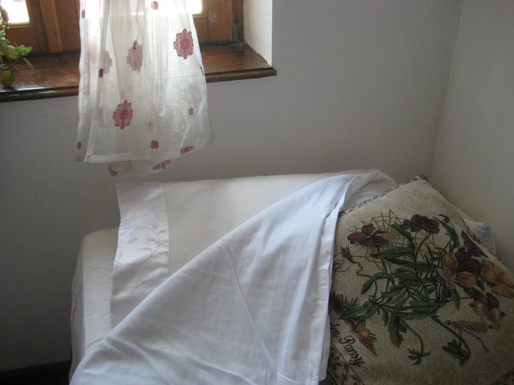 Vila 11 Bed & Breakfast *