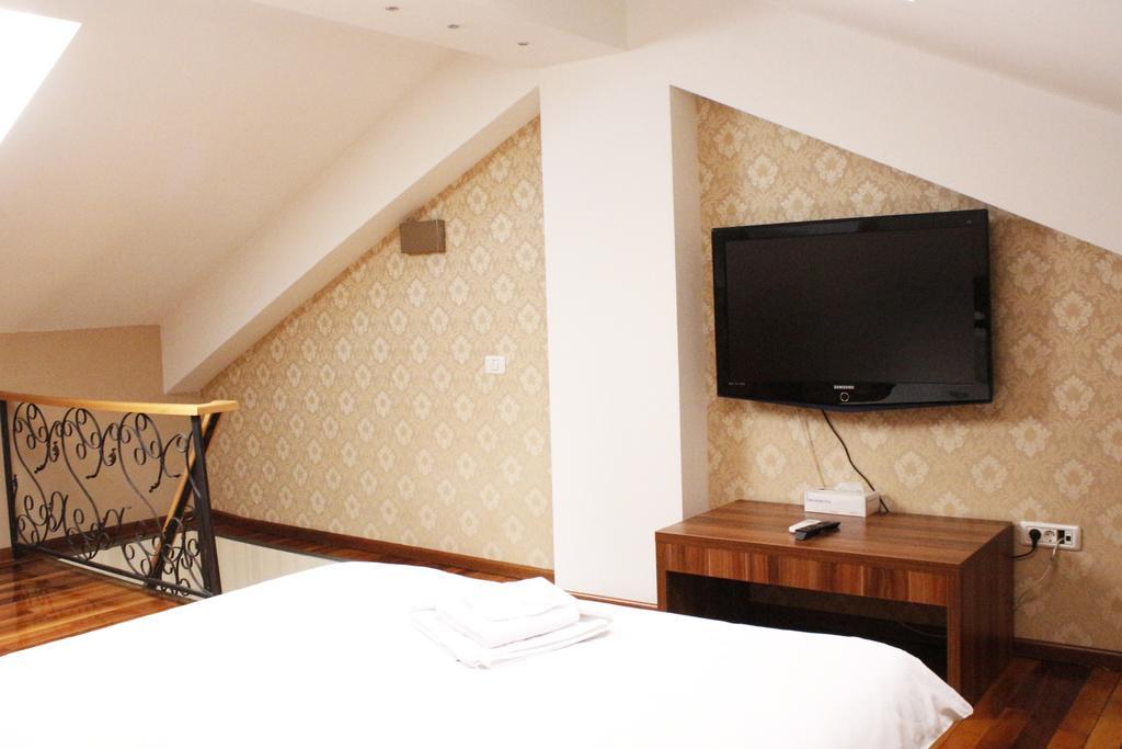 Papion Hotel 3*