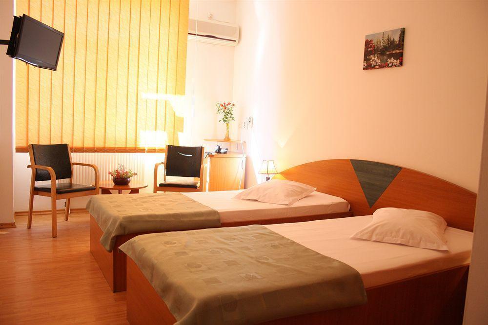 Hotel Sir Lujerului