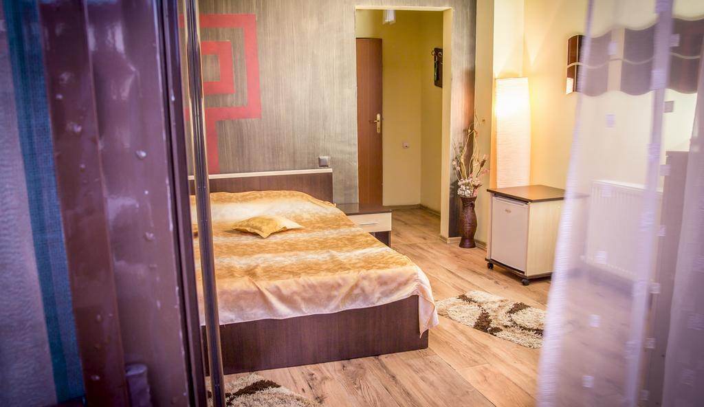 Hotel Eos