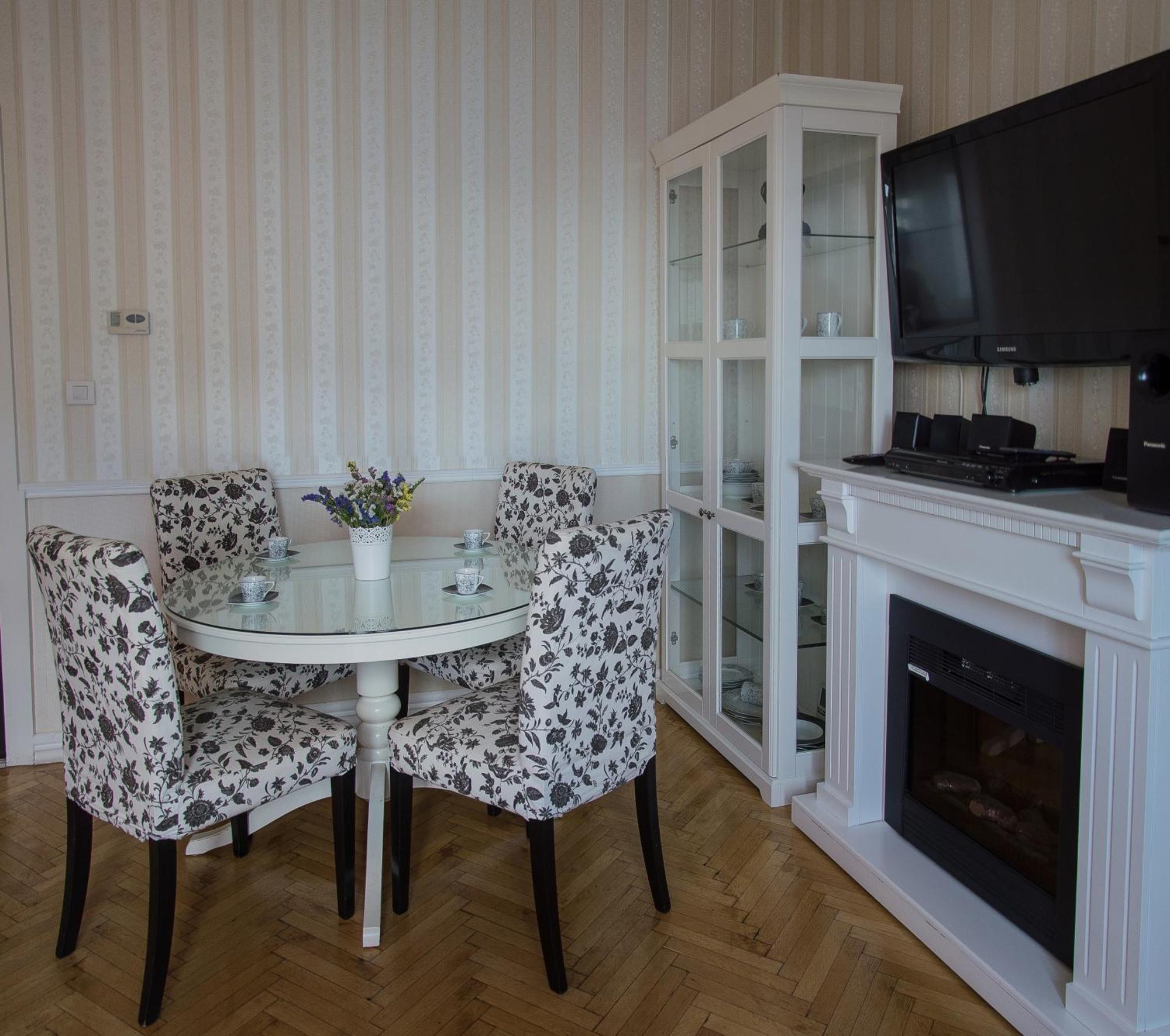 Fast Rent Apartment *