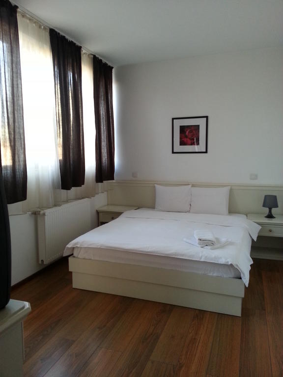 Apartment Banu Manta Bucharest