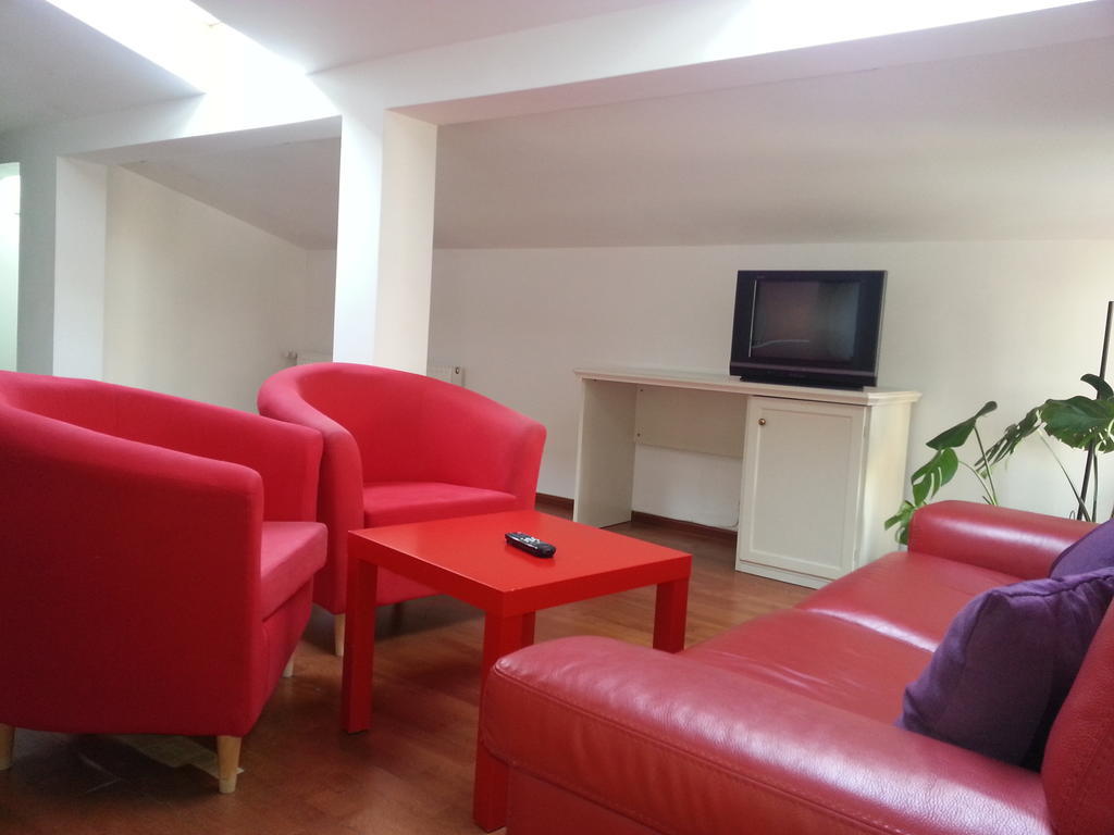 Apartment Banu Manta *