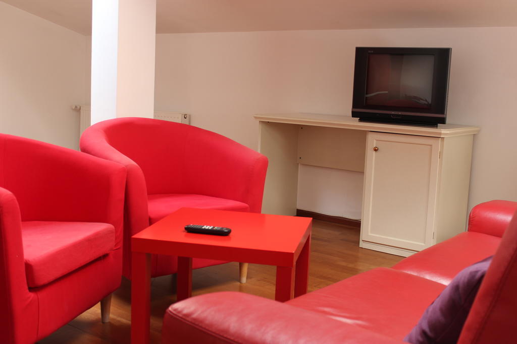 Apartment Banu Manta *