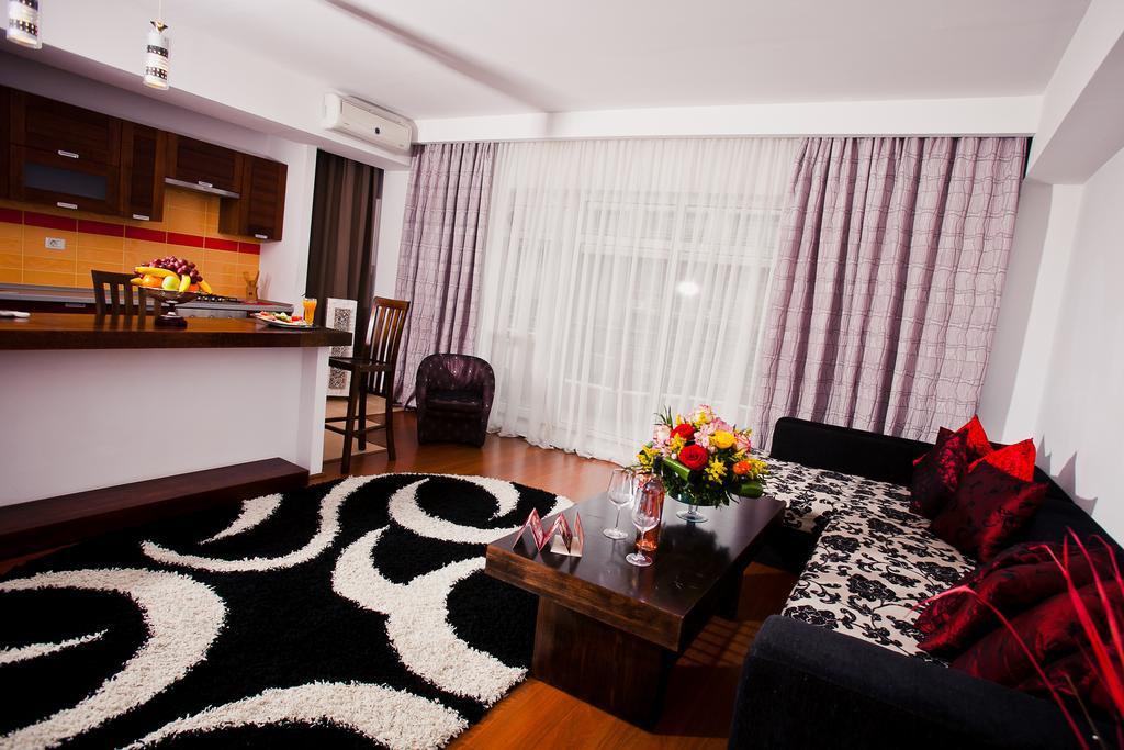 Aparthotel Phoenicia