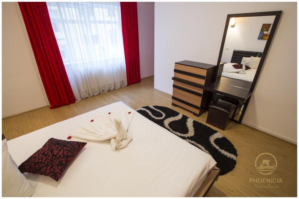 Aparthotel Phoenicia 4*