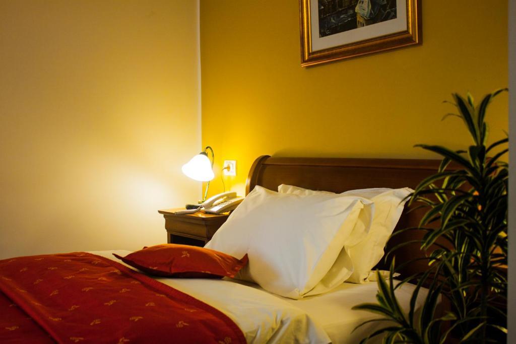 Hotel Reginetta Ii