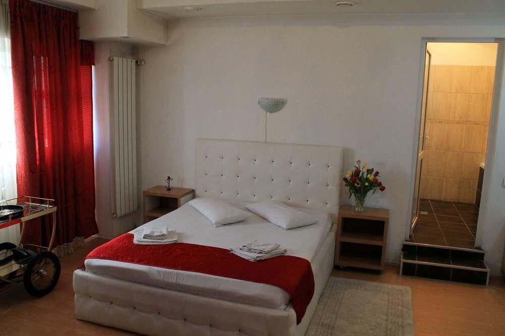Hotel Funnytime Bucharest