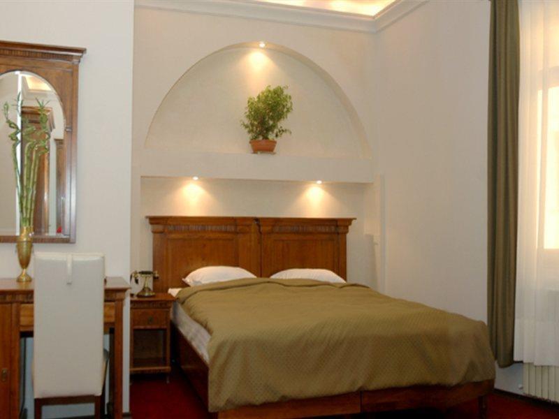 Hotel Domenii Plaza By
