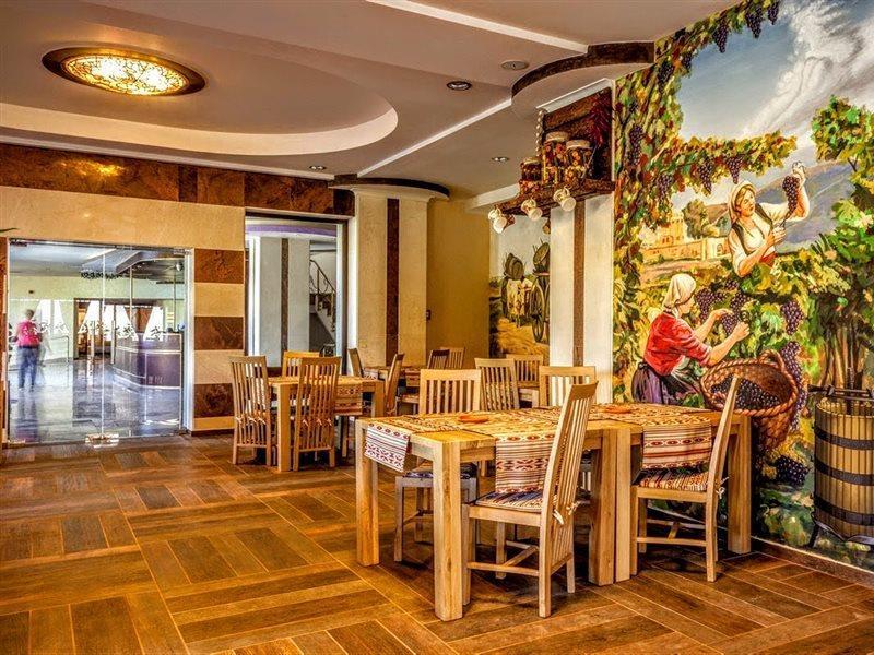 Hotel Sir Royal Bucharest