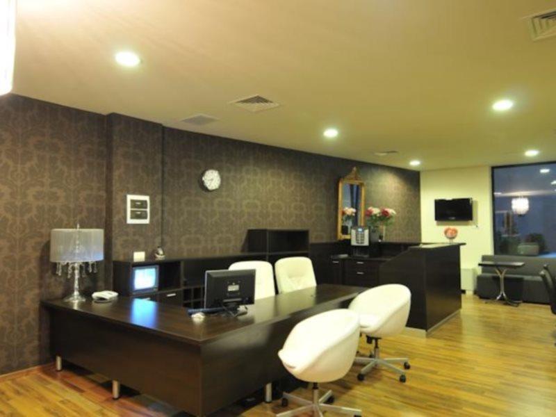 Hotel Hemingway Bucareste