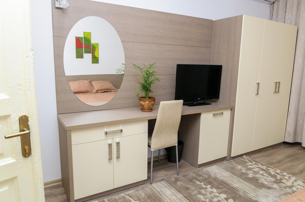 Lorena Old Town Apartment *