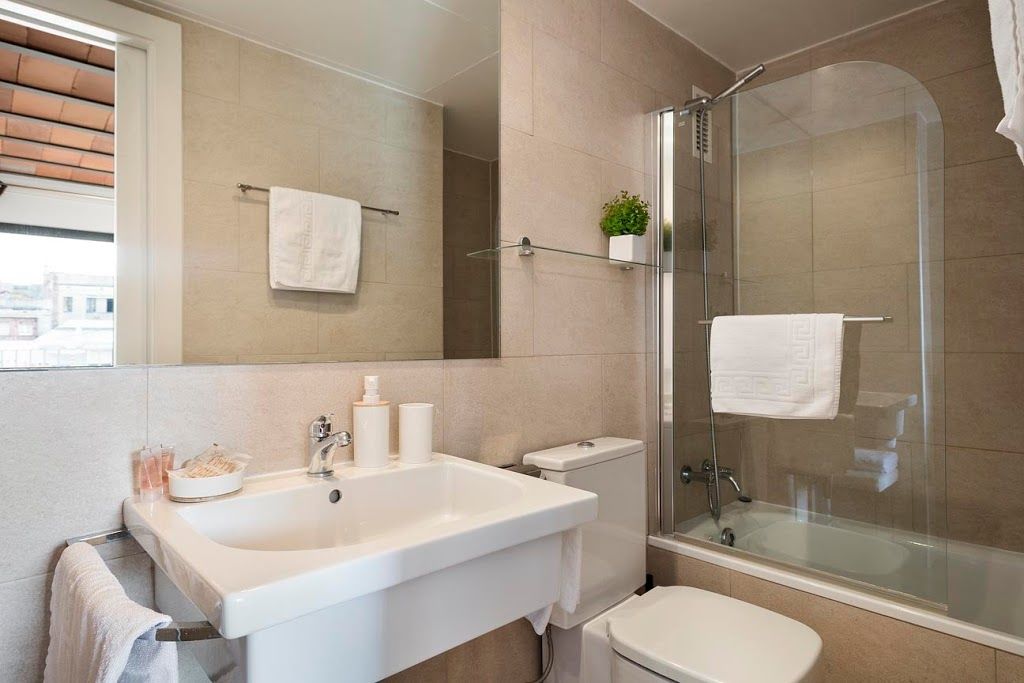Golden Tulip Victoria Apartment