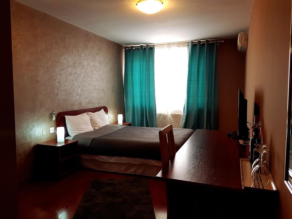 Mic Hotel 3*