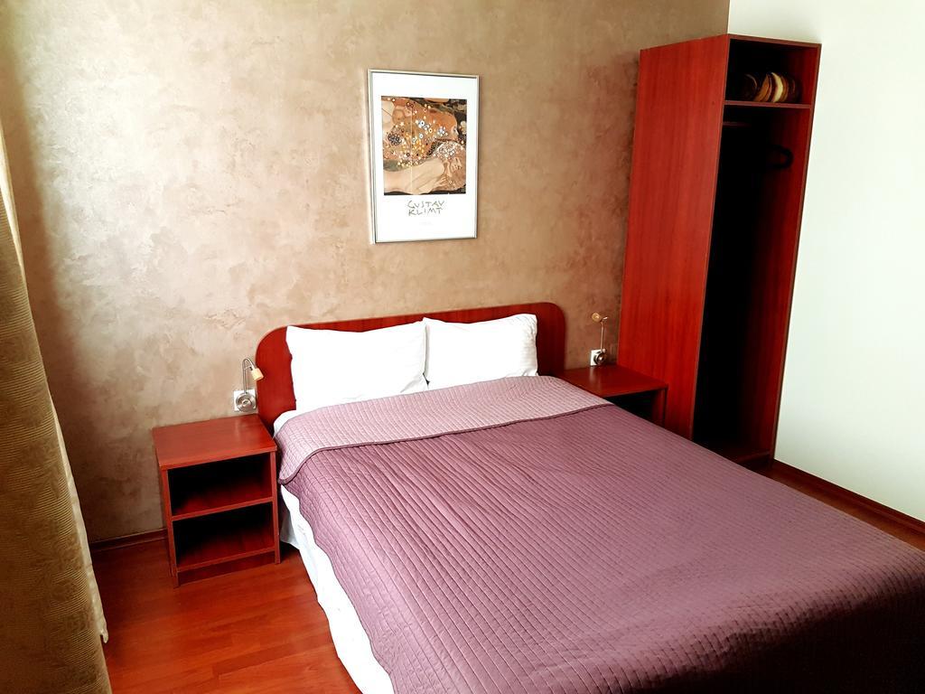 Hotel Mic Bucharest