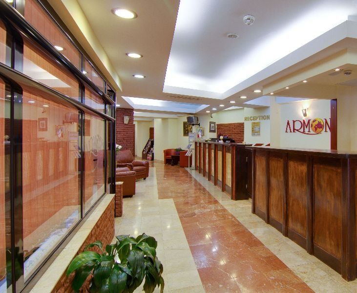 Atrium City Center 4*