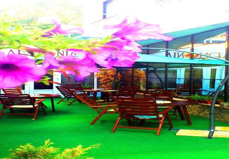 Atrium City Center Hotel 4*