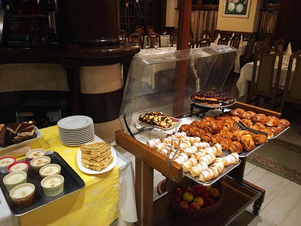 Irisa Hotel Bucharest