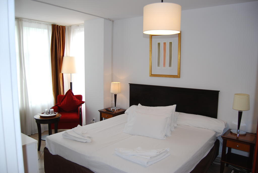 Litovoi Central 3*