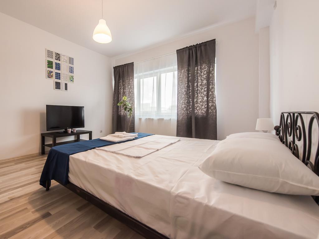 Antic Apartment *