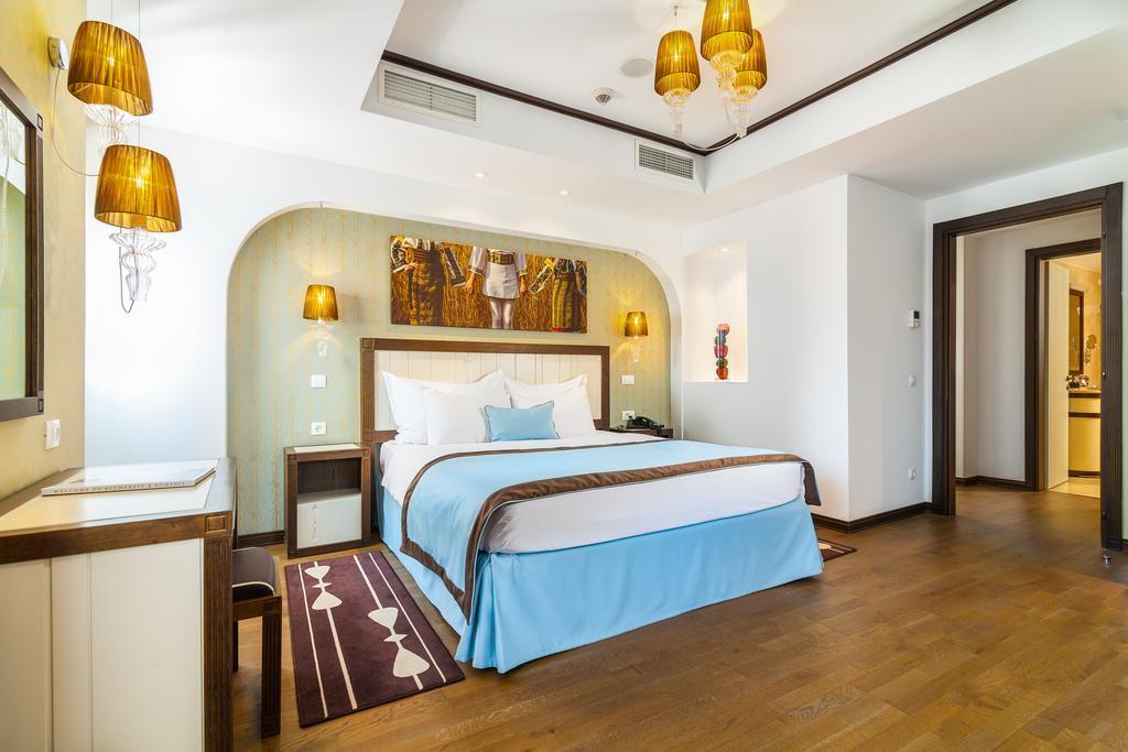 Epoque - Relais & Chateaux 5* Bucureşti