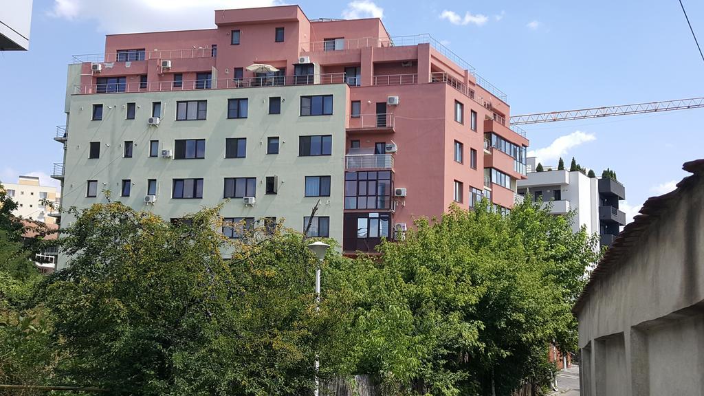 Apartment Charming Big Terrace Bucharest