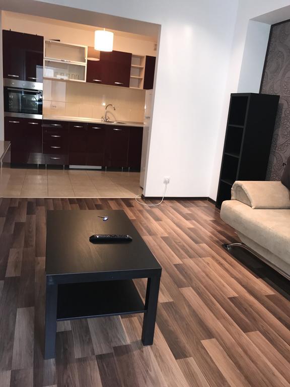 Urban 3*