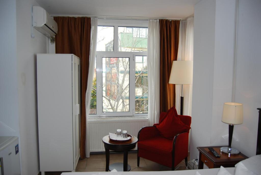 Litovoi Central Hotel 3*