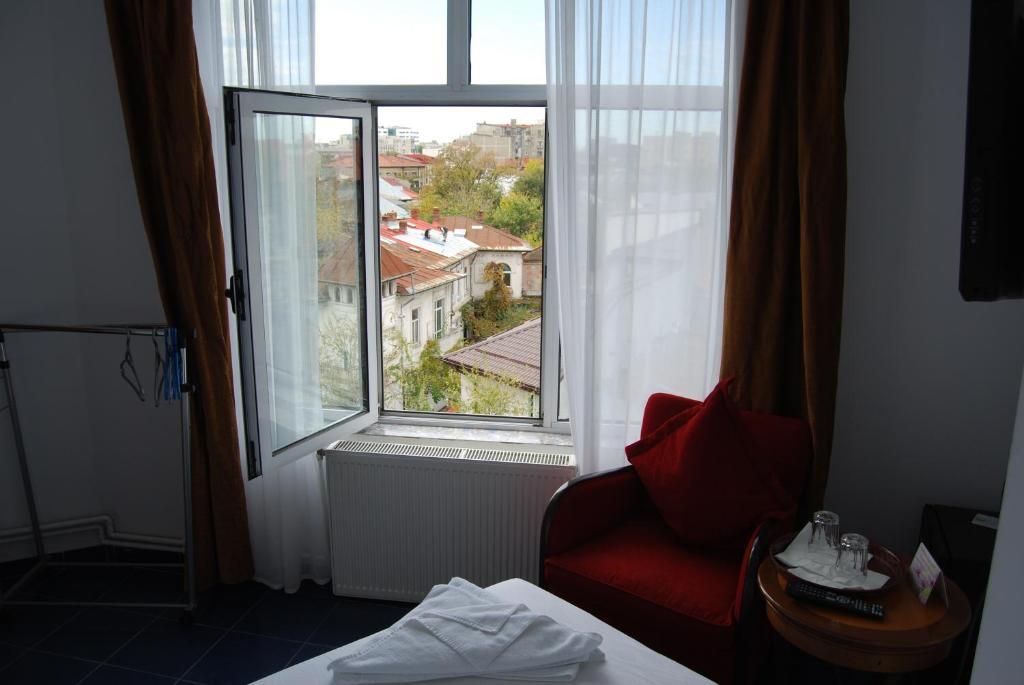 Litovoi Central 3* Bucureşti