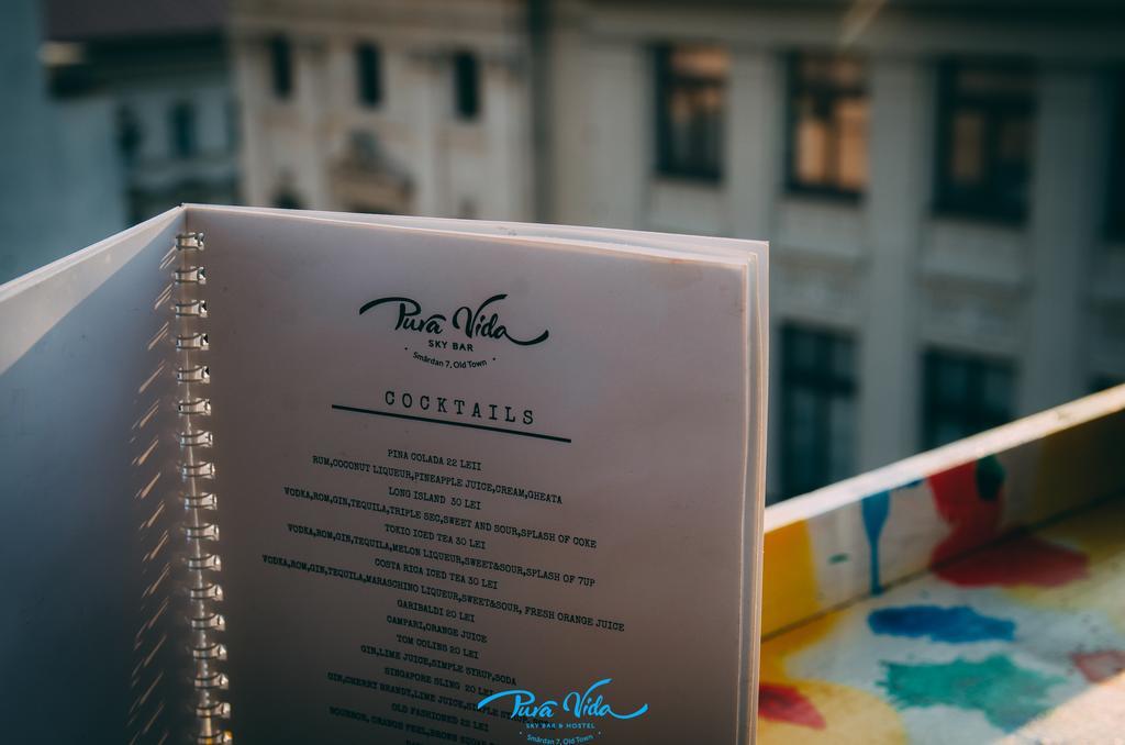 Pura Vida Sky Bar & * Bucharest
