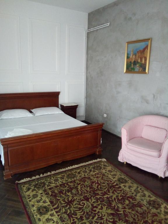 Dacia Boutique *