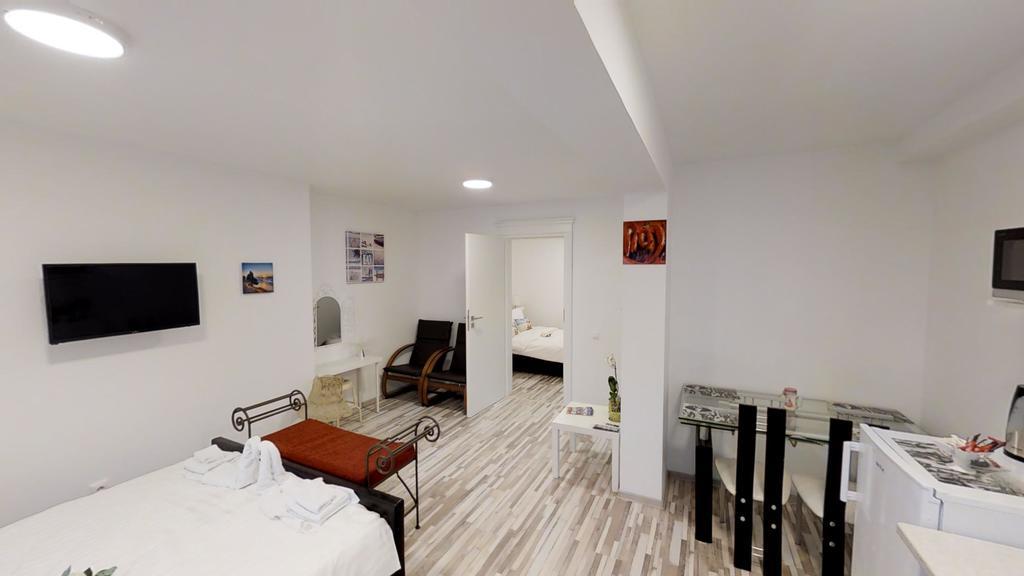 Apartment Sun Bucharest