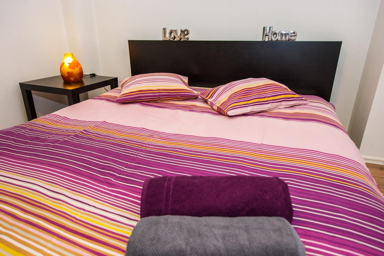 Victoriei 1 Apartament Bucureşti