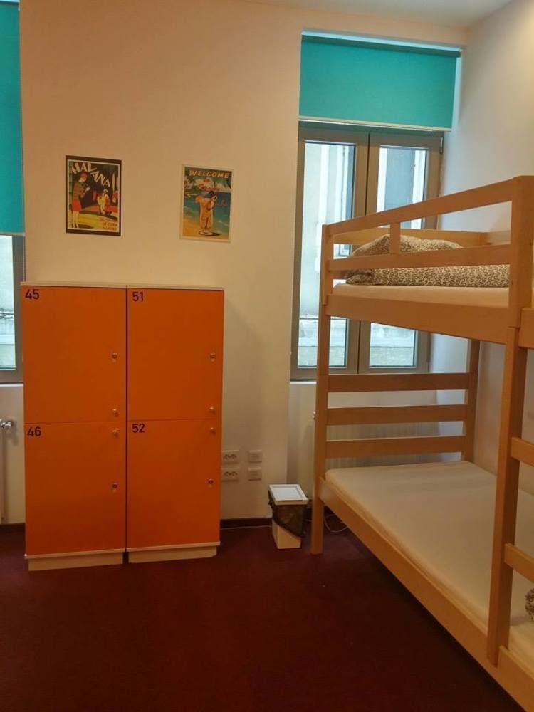 Pura Vida Sky Bar & Hostel Bucharest