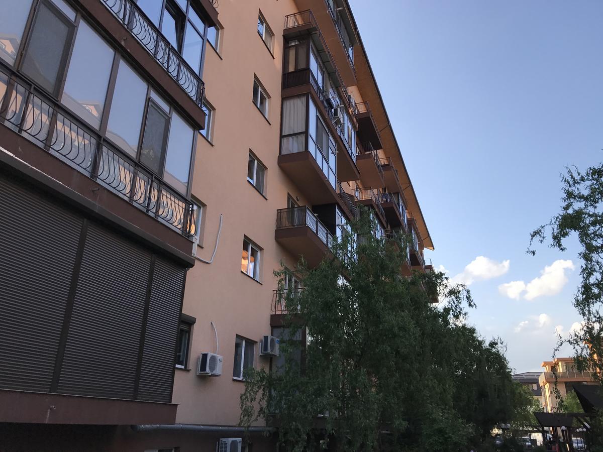 Apartament Militari *