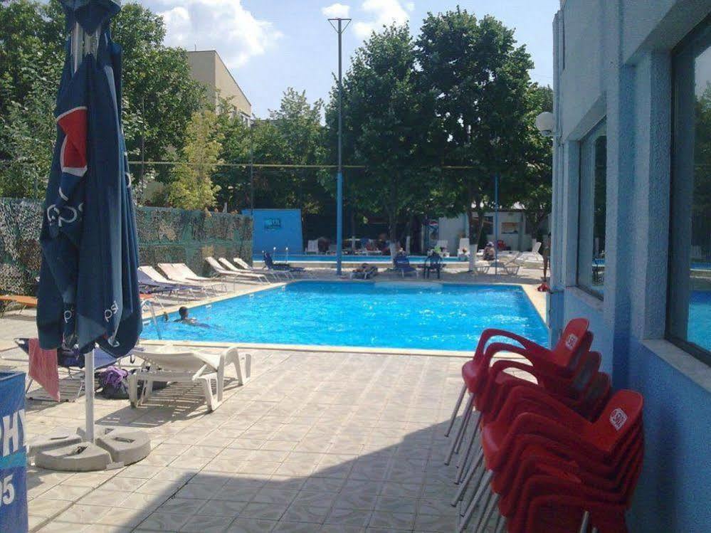 Restaurant Victoria Hotel Bucareste