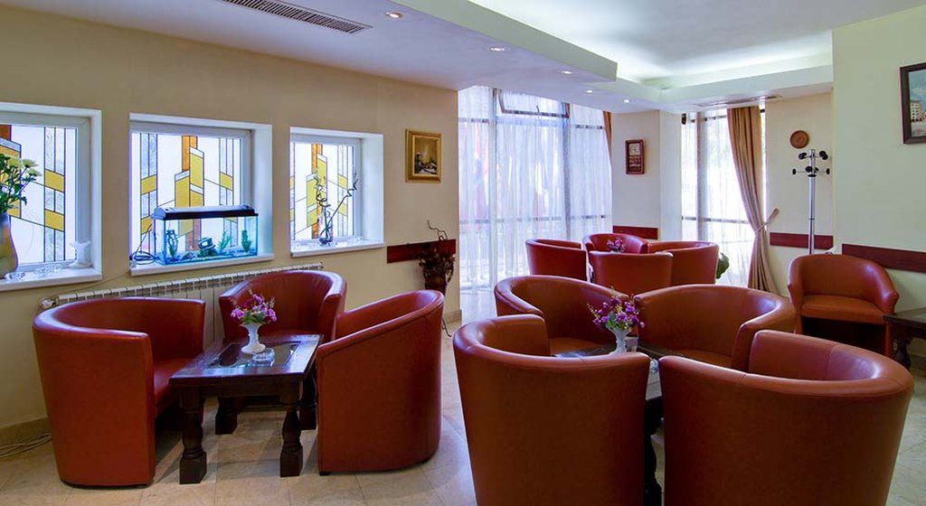 Hotel Atrium City Center 4*