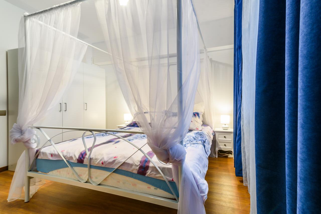 Apartment Pedestrian Old Town 3 Bedrooms By Orchid Garden