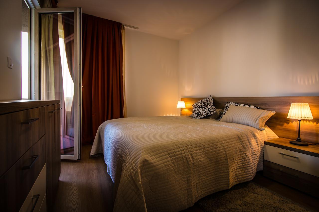 Trio Apartament *