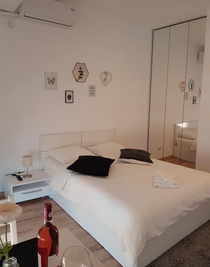 Confort 3 * Bucharest
