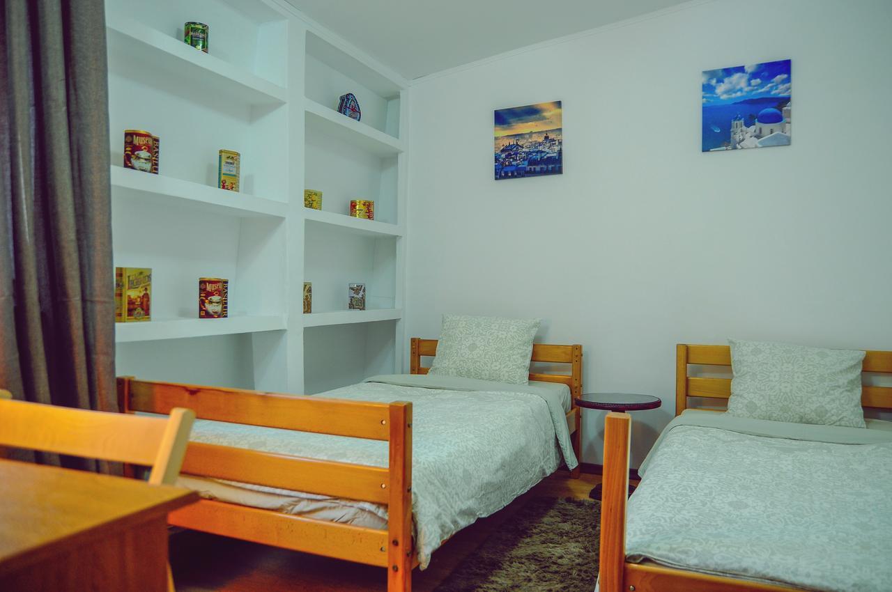Carol Park * Bucureşti